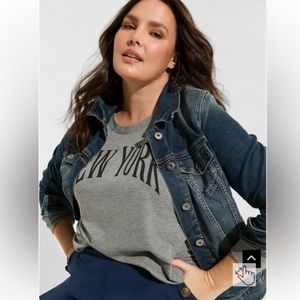 Torrid Stretch Denim Trucker Jacket Medium Wash